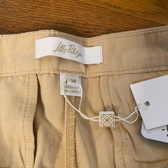 Lilly Pulitzer Deloria Shorts - size 14 - NWT - Picture 6 of 11